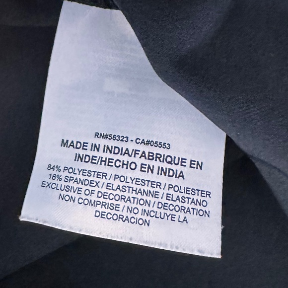 Nike NWOT Women's Light Dri-Fit Running Joggers (M) - Picture 8 of 10